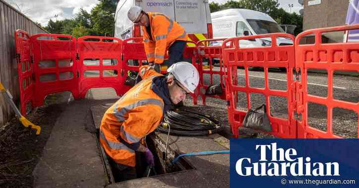 UK broadband speeds among slowest in Europe, study finds