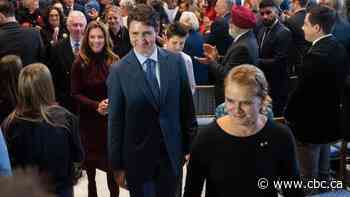 Trudeau defends Payette, says he is not considering replacing GG 'right now'
