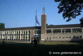 Leraar Stedelijk Gymnasium Arnhem besmet met corona, lessen gaan door