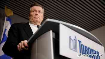 COVID-19: Toronto mayor, medical officer of health provide update