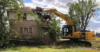 Remainder of Saskatoon’s McNab Park homes to be demolished - Global News