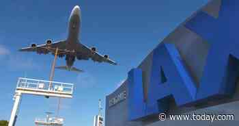 Airline pilots report seeing 'a guy in a jetpack' flying 3,000 feet over Los Angeles