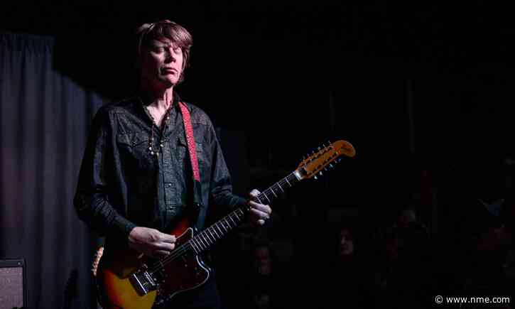 Thurston Moore shares new 12-minute long track ‘Siren’