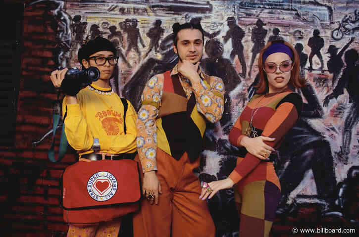 On This Day in Billboard Dance History: Groove Was in the Heart, With Deee-Lite’s Signature Hit