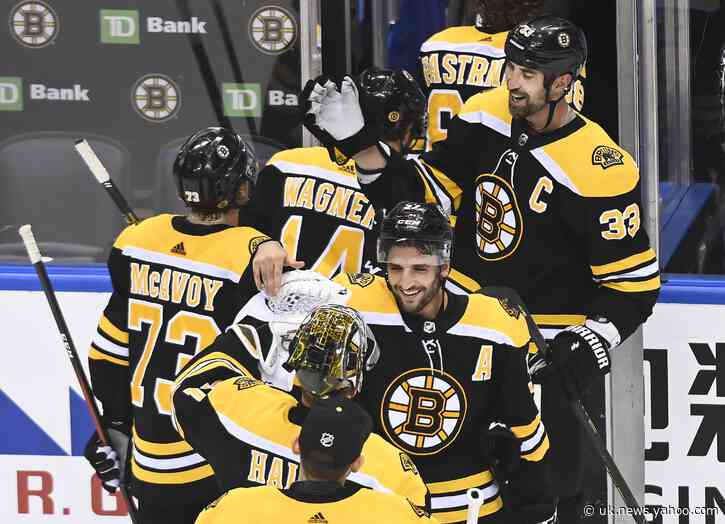 Bruins captain Chara: I want to keep playing in Boston