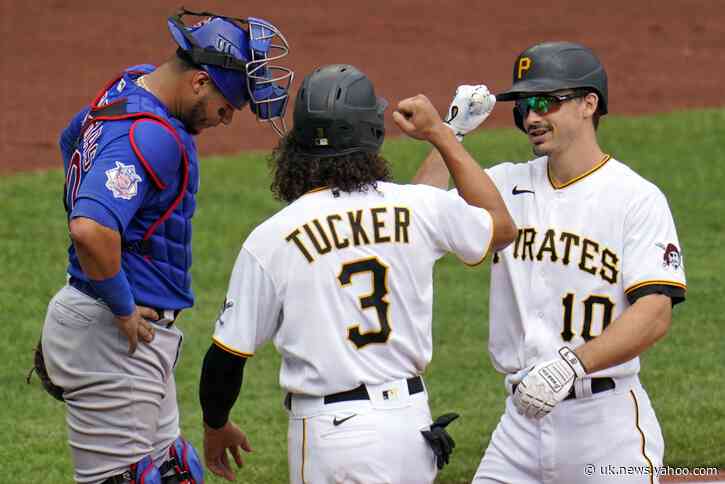 New father Reynolds homers as Pirates top Cubs 6-2