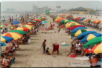 Crowds of up to 500,000 expected on Galveston Island for Labor Day