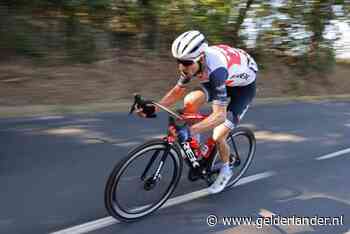 Mollema verliest meer dan minuut: ‘Had daar geen waaiers verwacht’