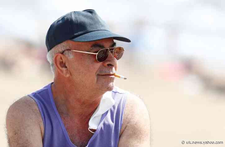 Smoking tied to COVID-19 risk; oxygen meter may help home patients