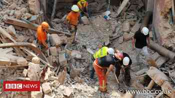 Beirut explosion: Hopes fade in search for survivor