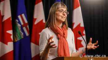 Alberta's top doctor issues warning to public ahead of long weekend