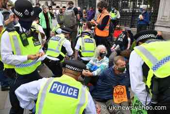 Extinction Rebellion protesters facing large fines this weekend after hundreds arrested this week in London