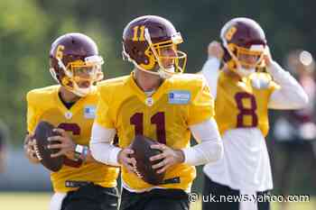 Smith makes Washington roster 22 months since breaking leg