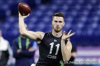 Teams sending QBs packing in final cuts despite pandemic