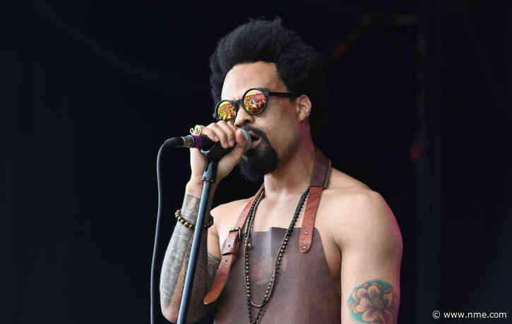 Bilal shares ‘Voyage-19’ EP featuring Erykah Badu, Robert Glasper and more