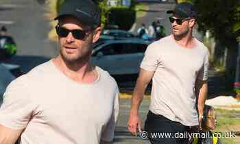 Chris Hemsworth is every inch the doting dad as he takes his children for an after school playdate - Daily Mail