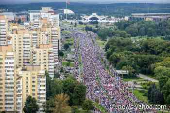 Tens of thousands rally against Belarus strongman