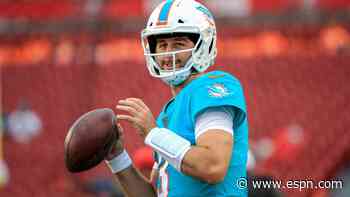 Source: Bucs sign QB Rosen to practice squad
