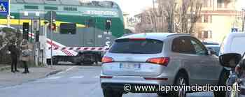 Erba, sbarre abbassate «Pannelli luminosi anti coda» - LaProvincia.it/COMO - Cronaca, Erba - La Provincia di Como