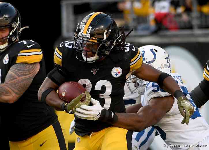 Steelers Sign 14 Players To Practice Squad