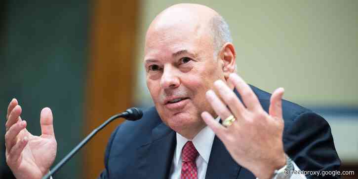 USPS Postmaster General Louis DeJoy gave bonuses to former employees who donated to GOP candidates, new report says