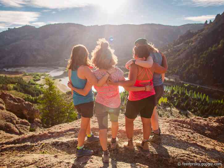 REI's Labor Day sale is going on now through September 7 — here are 10 great deals from Klean Kanteen, REI Co-Op, La Sportiva, and more
