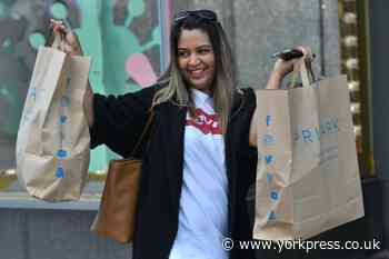 Primark beats sales expectations after stores reopen