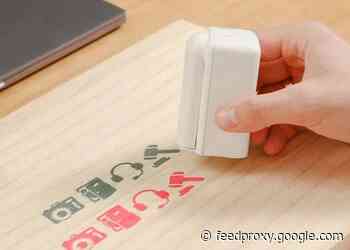 PrintPod handheld printer prints on any surface $109