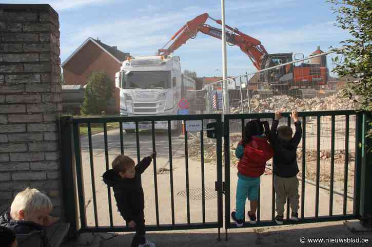 Huisvestingsmaatschappij sloopt hele Schwarzenbeklaan, maar één woning niet