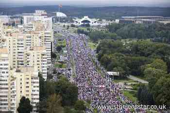 100000 march in Minsk to demand resignation of Belarus leader - St Helens Star