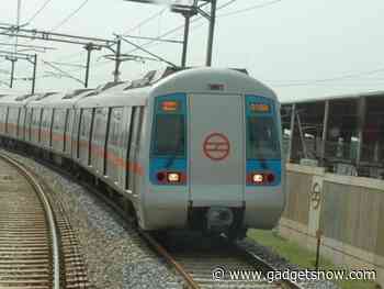 Metro back on track but commuters face problems making cashless payments