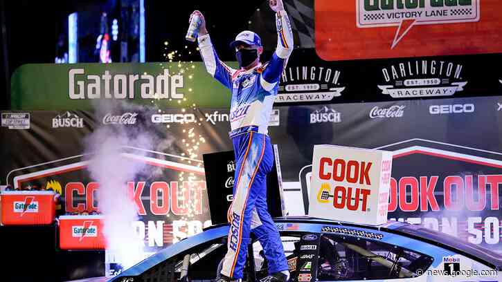 Kevin Harvick wins NASCAR playoff opener at Darlington - Fox News