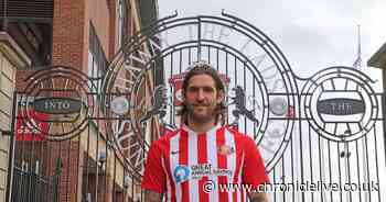 Danny Graham Sunderland signing in pictures