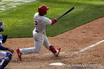 Segura bails out Phils' bullpen with HR in 10th to beat Mets