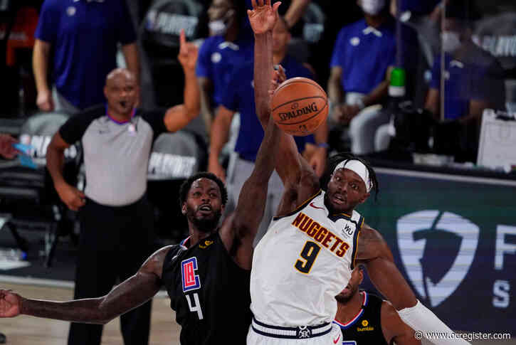 Updates: Both teams red hot, Clippers lead 33-32, end of first