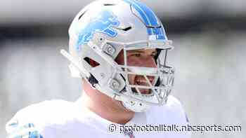 Lions center “freaking out” about adding his idol Adrian Peterson