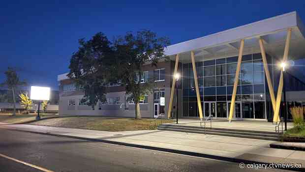 'This is your fault, Jason': Calgary principal blames province for lack of support during COVID-19 pandemic