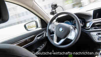 Berliner Unternehmen entwickelt Software, die Roboter-Autos schult