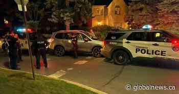 Stabbing suspect arrested after being followed by victim, Toronto police say - Global News