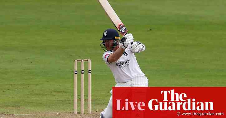 County cricket, Bob Willis Trophy: Ian Bell's final innings and more – live!