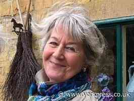 Louvre expert's York move