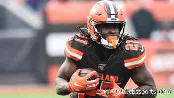 Browns sign running back Kareem Hunt to two-year, $13.25M extension, per report