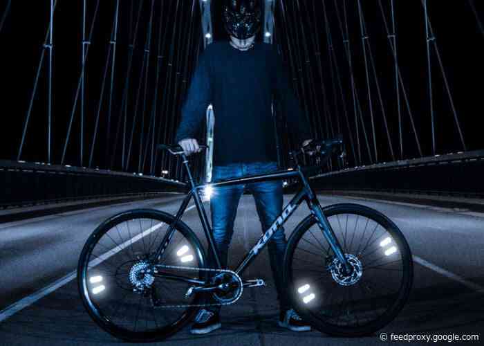 Flectr Zero performance bike reflector makes sure your seen