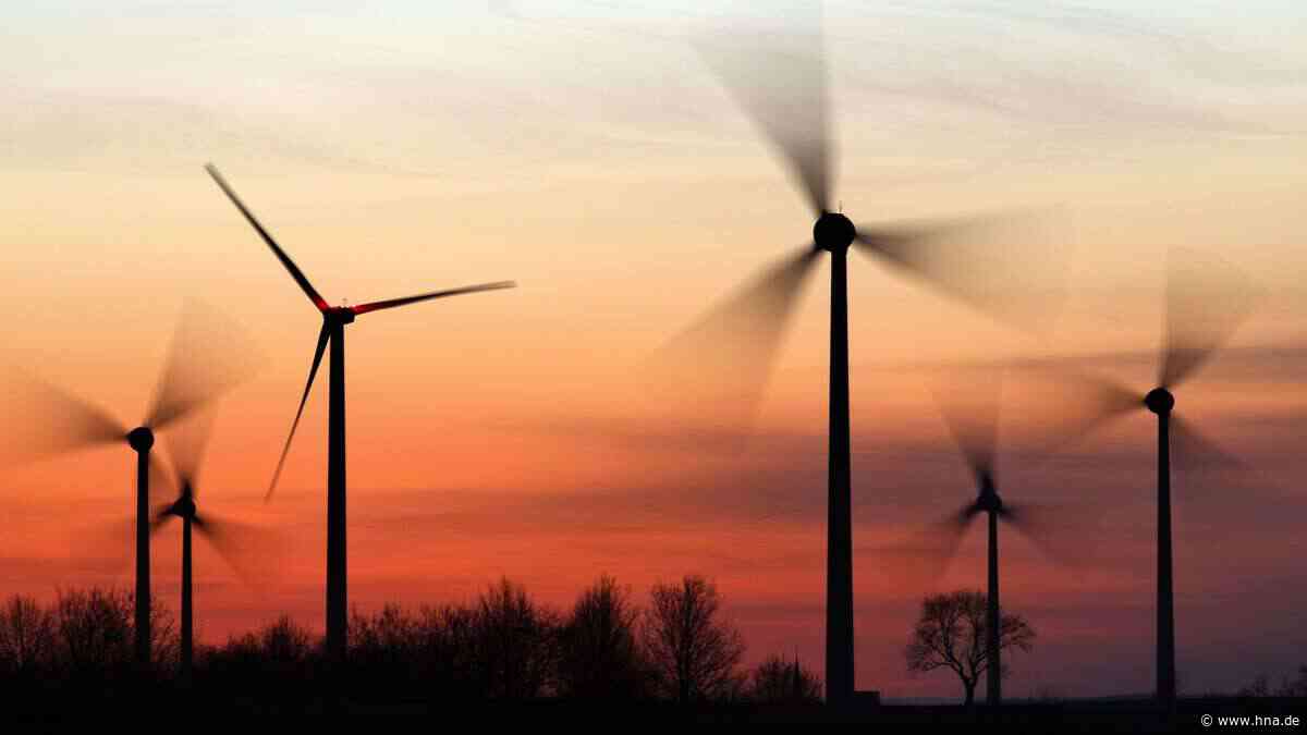 Bürgerinitiative befürchtet Bau von 17 Windkraftanlagen rund um die Leineweber-Dörfer - HNA.de
