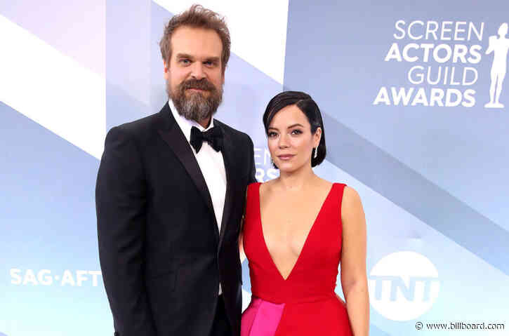 Lily Allen & David Harbour Get Married in Las Vegas by an Elvis Impersonator