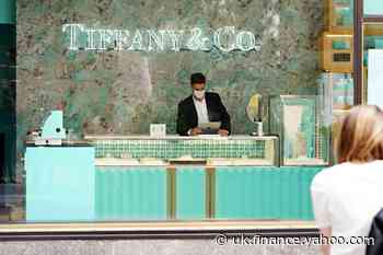 Tech shares regain mojo but LVMH tiff takes Tiffany down