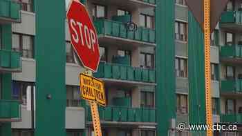 Toronto joins forces with tech firm to provide free Wi-Fi to low-income families in 2 buildings