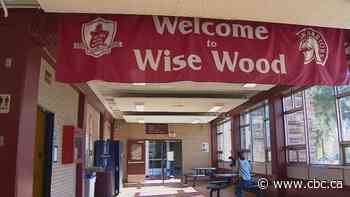 1st COVID-19 outbreaks at 2 Alberta schools confirmed in Calgary and Lethbridge