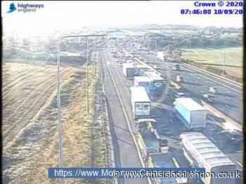 Traffic and travel updates - slow on M25 near A1 and A406