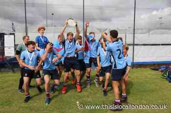 Spencer Hockey Club bring home trophy to SW18